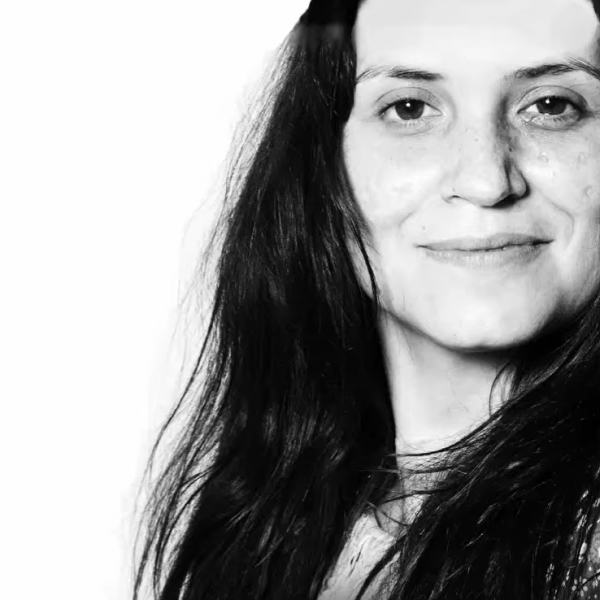 Violeta, una mujer de su tiempo